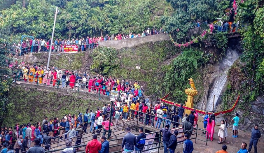 कागेश्वरी महादेव मन्दिर, कागेश्वरी मनोहरा नगरपालिका
